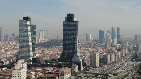 vista aérea de la ciudad de estambul. edificios y rascacielos