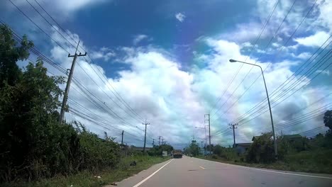 Riding-in-Thailand-on-the-motorbike.