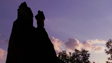 Time-lapse-of-bizarre-geological-formations-at-Cappadocia-Turkey