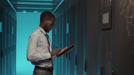 it technician in data center