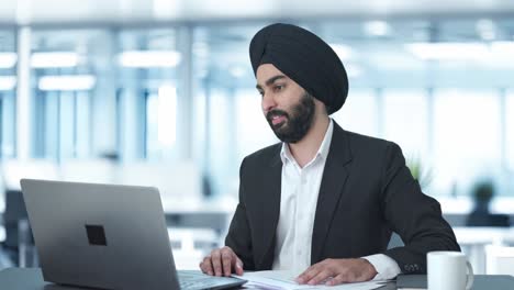 Sikh-Indian-businessman-doing-meeting-on-video-call