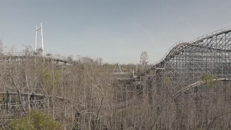 abandoned roller coaster ride at six flags in new orleans east