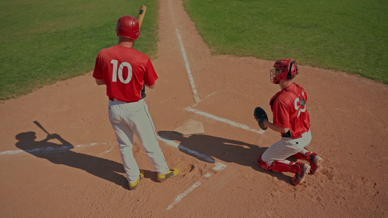 Partita di baseball in una giornata di sole