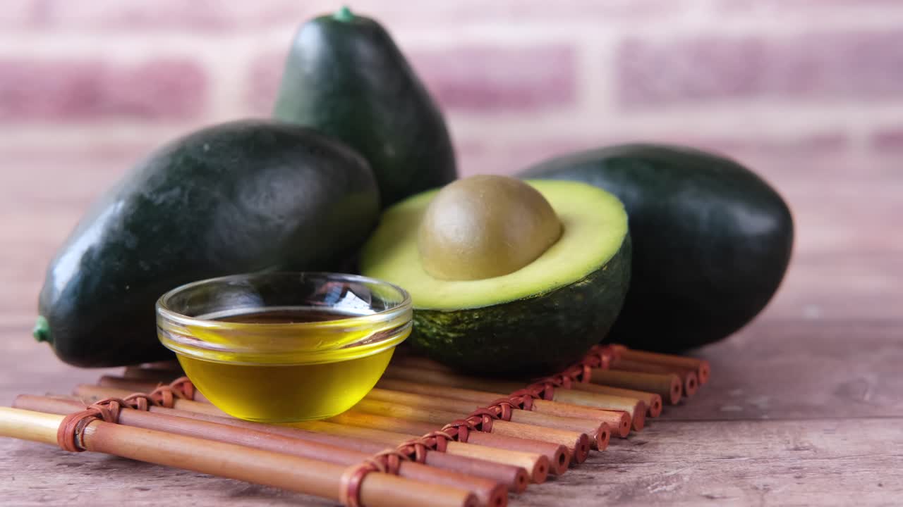 아보카도와 기름