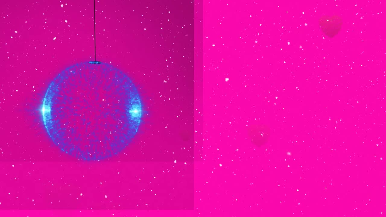 animación de la pelota de navidad sobre los iconos del corazón en fondo rosa