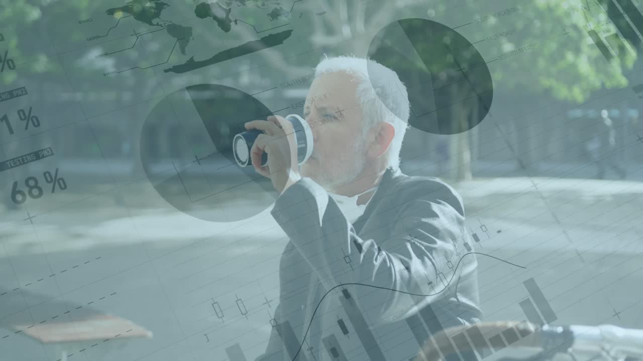 기업 공원에서 앉아 커피를 마시는 고위 사업가에 대한 금융 데이터 처리