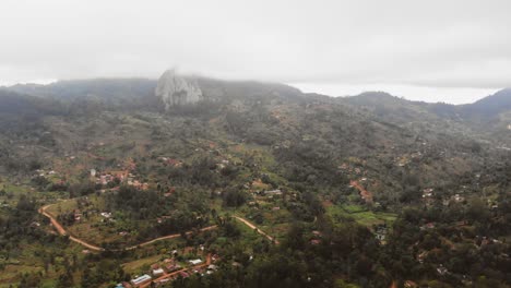 Paisajes-Y-Valles-En-Las-Colinas-De-Taita,-Kenia