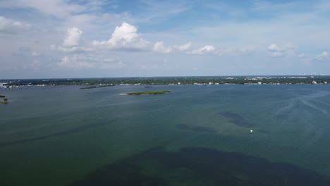 4k-Luftdrohnenaufnahme-Von-Boca-Ciega-Bay