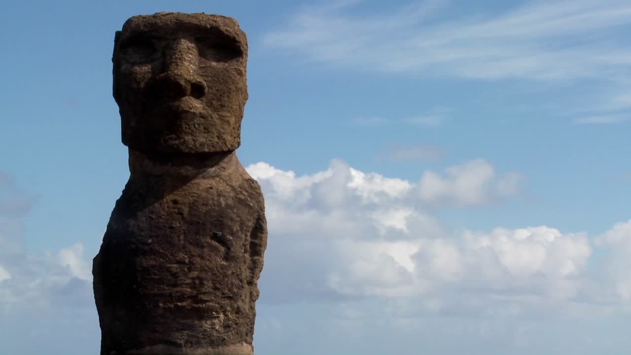 lapso de tiempo de las estatuas místicas de la isla de pascua 5
