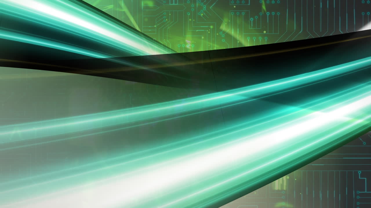Animazione di scie luminose su elaborazione dati e circuito stampato del computer