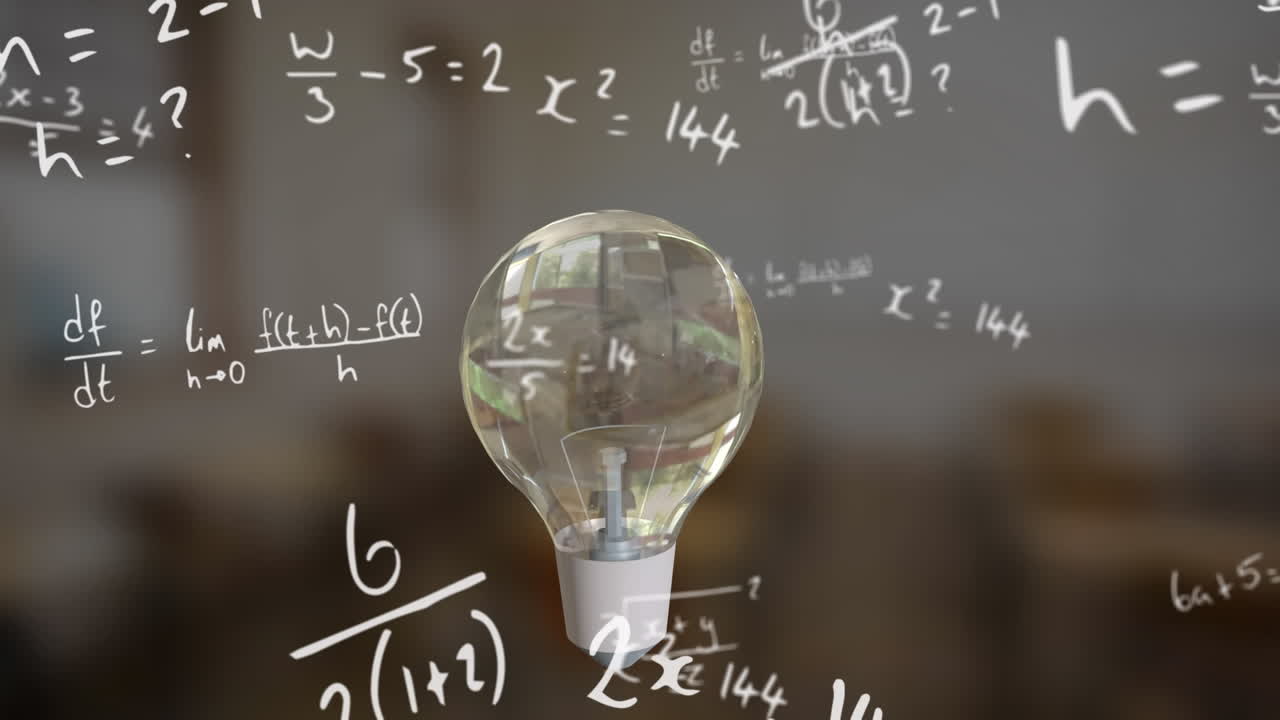animación de una bombilla y procesamiento matemático de datos sobre un fondo gris