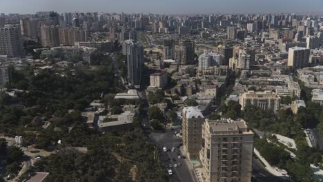 A-timelapse-of-Baku-in-Azerbaijan-in-the-middle-of-the-day,-a-lot-of-cars,-a-tight-shot,-a-lot-of-movement