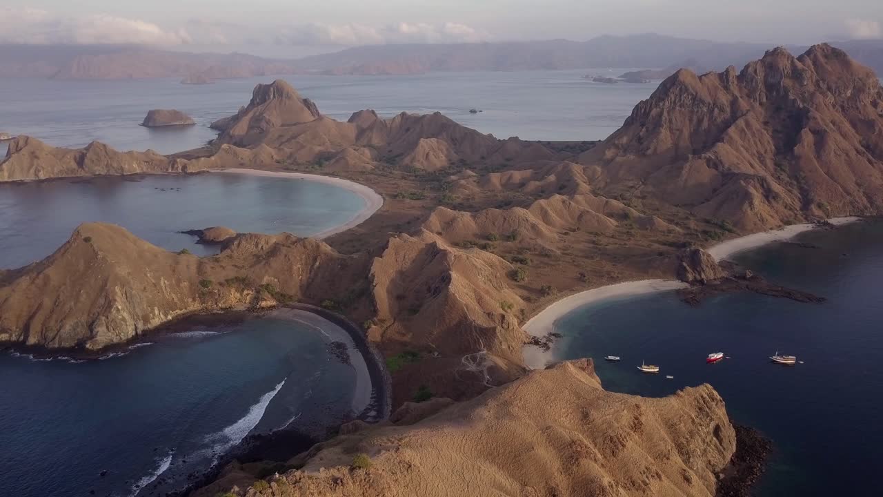antena: isla de komodo en indonesia