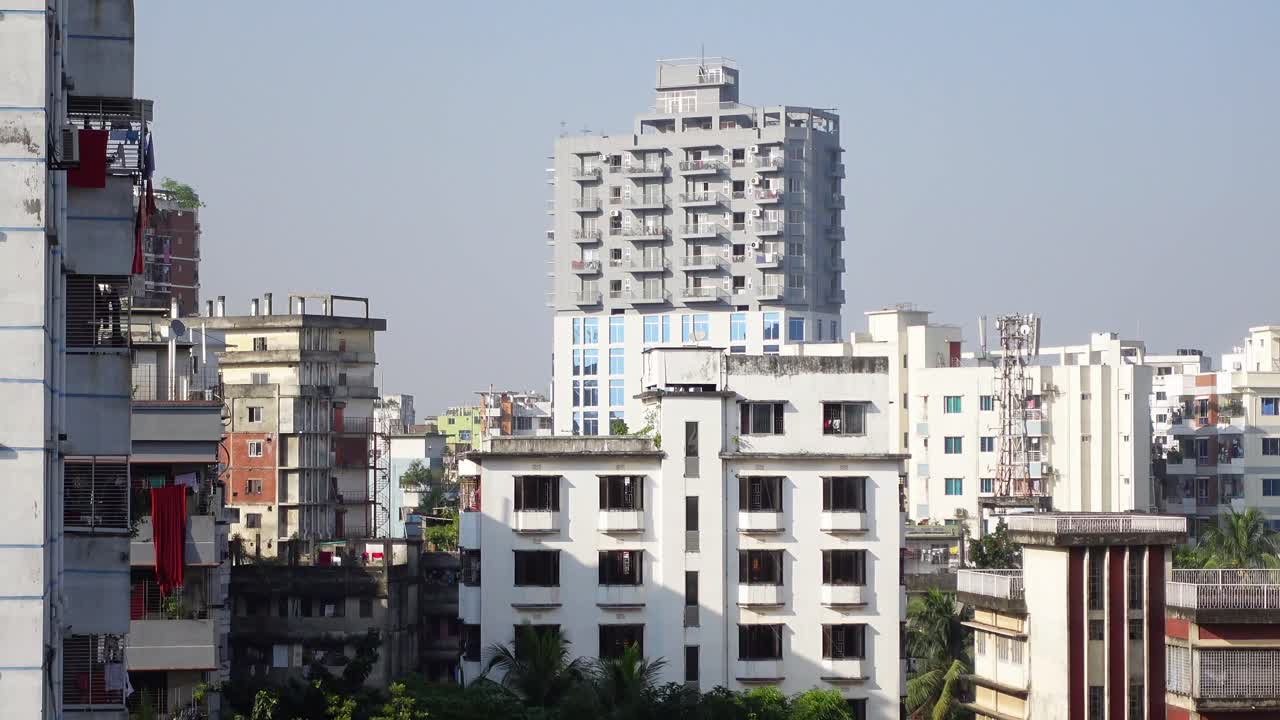 paisaje urbano de una zona urbana densamente poblada en bangladesh