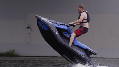 Extreme-sports-jet-ski-jumping