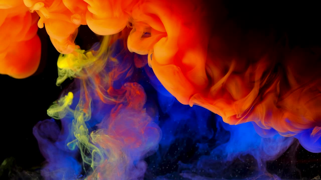 4k, gotas de color en el agua, mezcla de colores abstractos, gota de tinta mezcla de color pintura que cae en el agua tinta de colores en el water, imágenes de 4k,