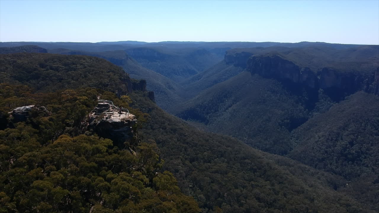 el valle de las montañas azules en australia drones de sydney