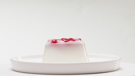 panna cotta with pomegranate