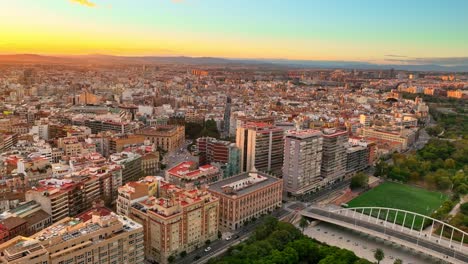 Ausstellungsbrücke-Ausstellungsbrücke-Valencia-Spanien-Antenne