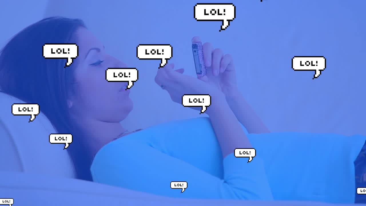 스마트 폰을 사용하는 여성에 대한 연설 거품에 대한 lol 텍스트