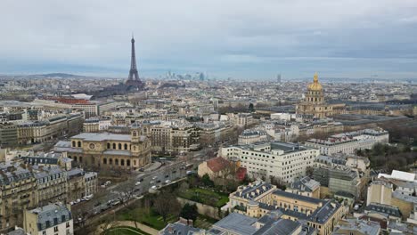 tour eiffel y hotel nacional de los invalidos, paisaje urbano de parís, francia