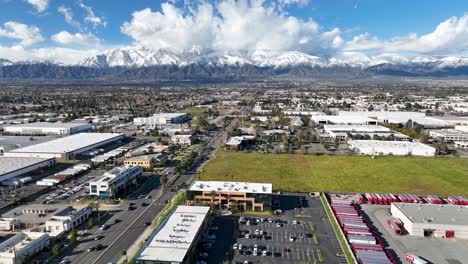 town-reel-of-Ontario-with-big-mountains-and-snow-on-top-and-daylight