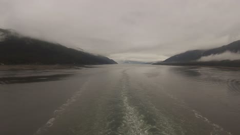 cruise ship wake in the inland passage in alaska