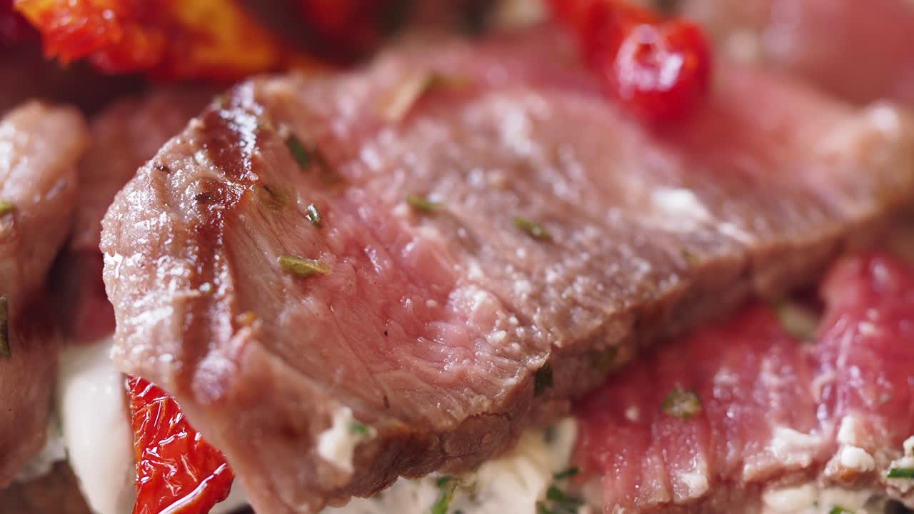 Grilled Steak with Sun-dried Tomatoes and Cheese