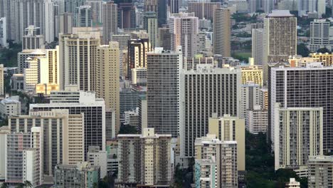 Hotels-and-buildings-in-Honolulu-Hawaii