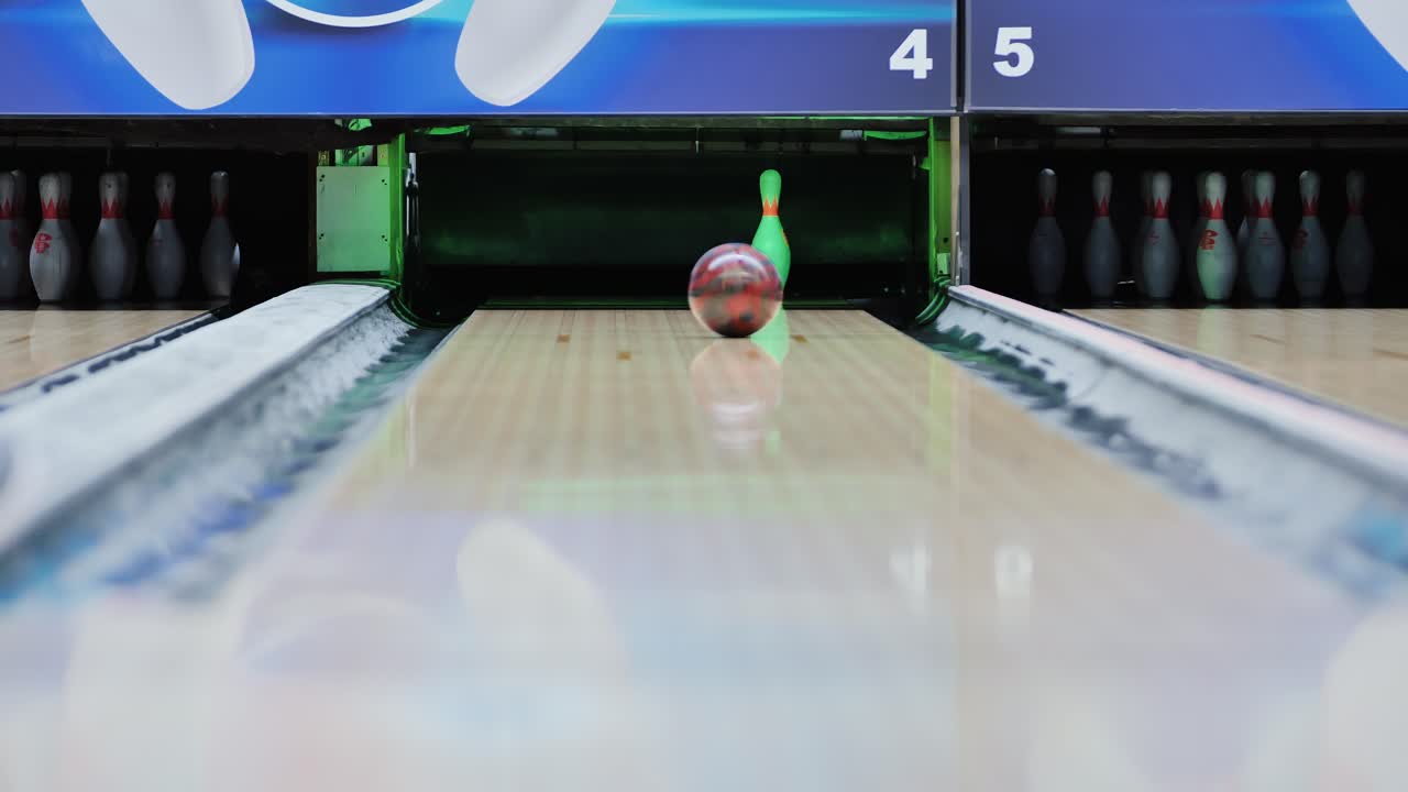One lone pin falls after precise bowling throw lands direct hit in final shot