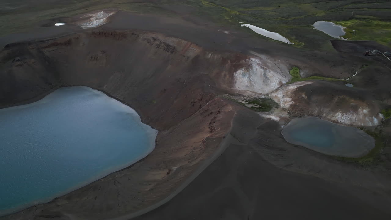 Icelandic geothermal pools under the midnight sun evoke wonder and tranquility