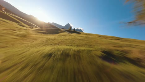 fpv drone disparó al amanecer en alpe
