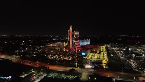 Hotel-Hard-Rock-Iluminado-En-Hollywood-Miami-Florida