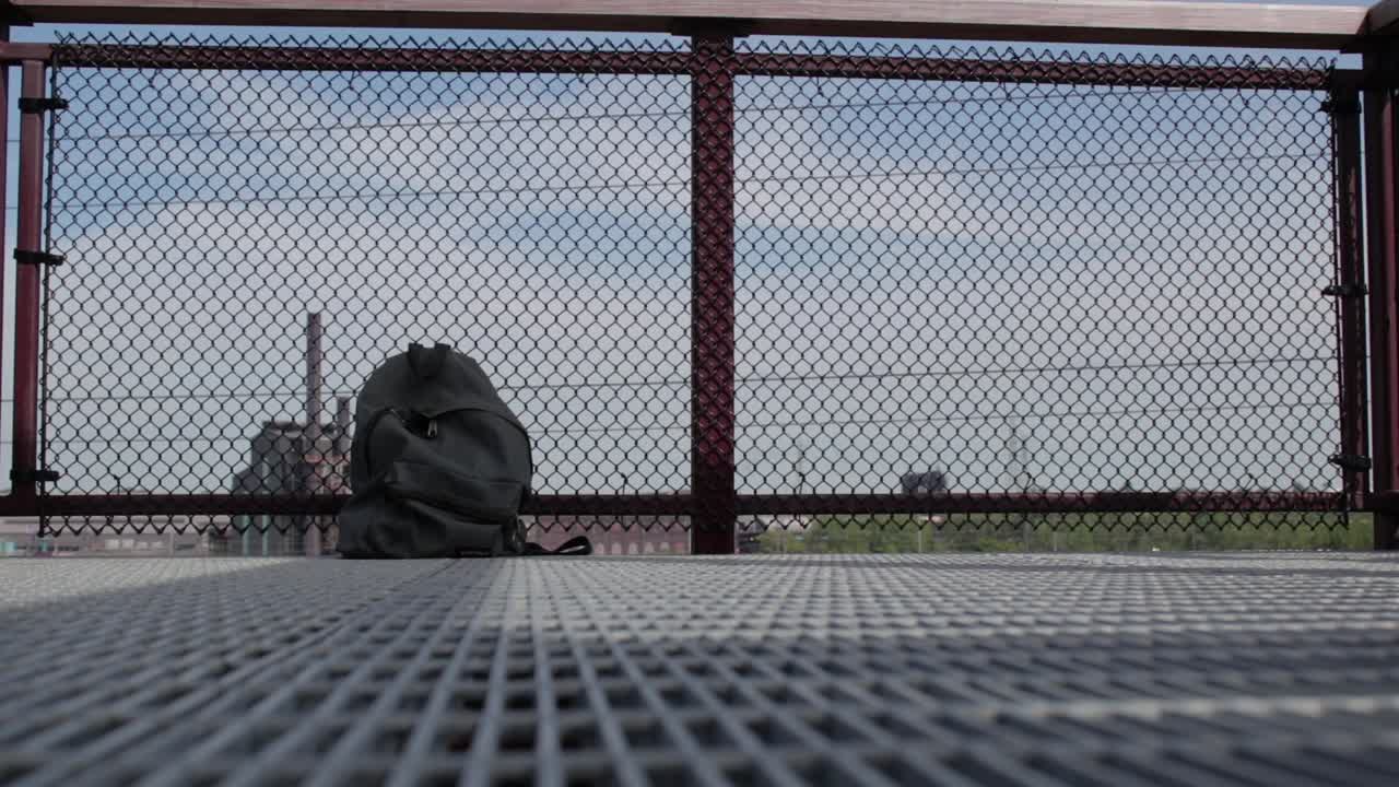 뭔가 보이면 말해줘