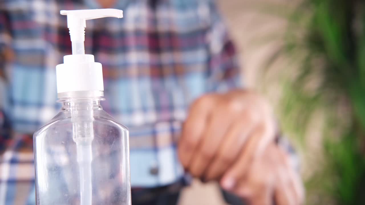 desinfectante para las manos y lavado de manos