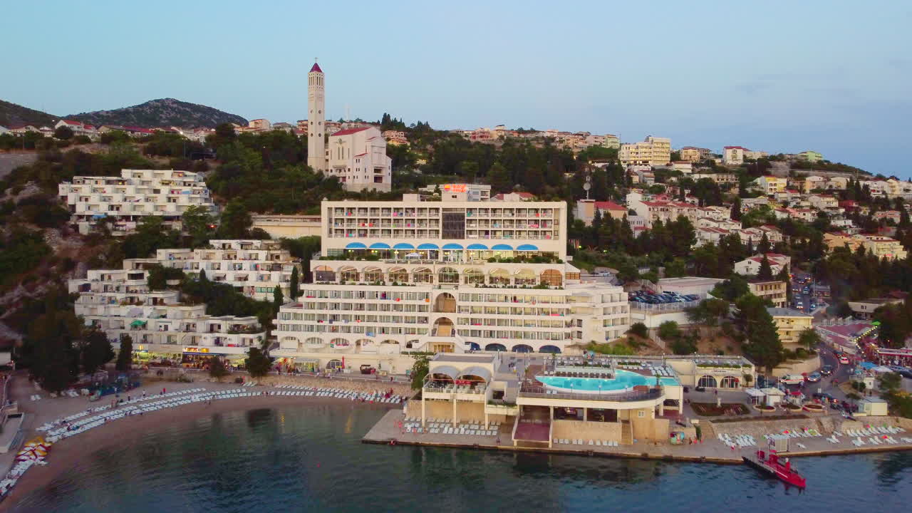 호텔 썬 앤드 처치 오브 세인트