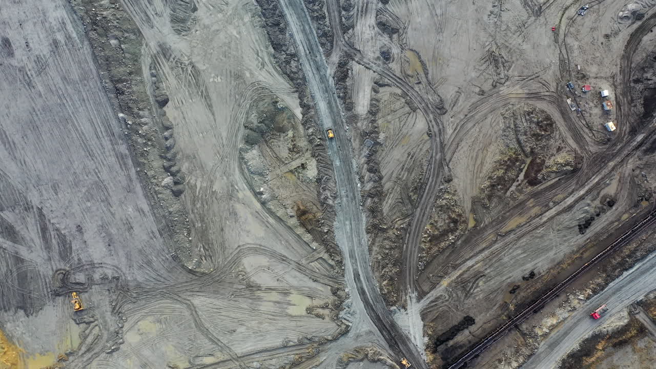 Open pit mine