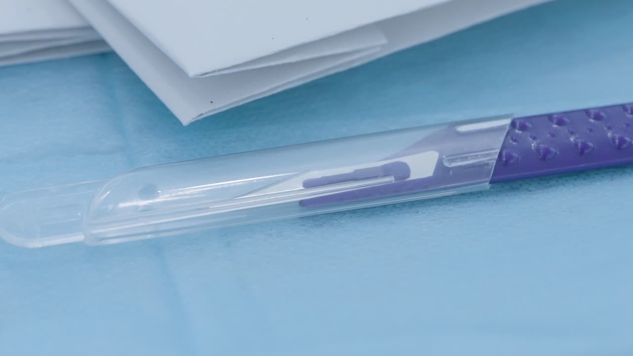 手術用のスカルペル