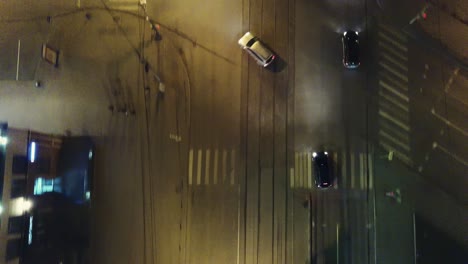 vista aérea de la calle de la ciudad nocturna