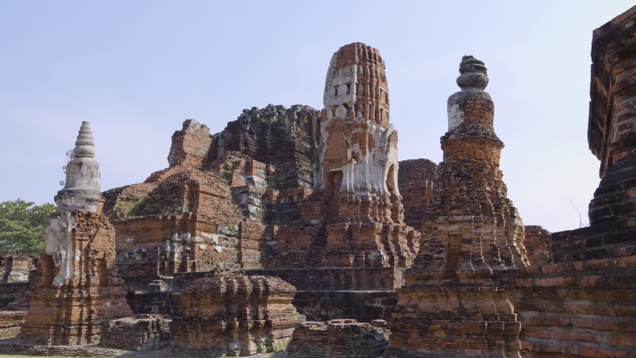 Incredibly beautiful stone ruins in Ayutthaya, Thailand. Slow motion slider