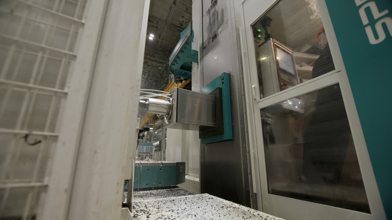 промышленный процесс обработки с помощью cnc