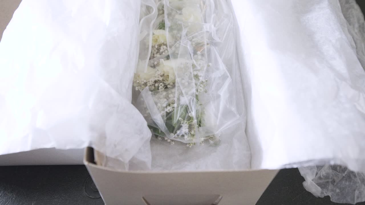 상자의 고각 여전히