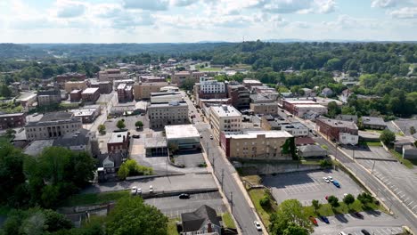 Luftabzug-über-Beckley,-West-Virginia