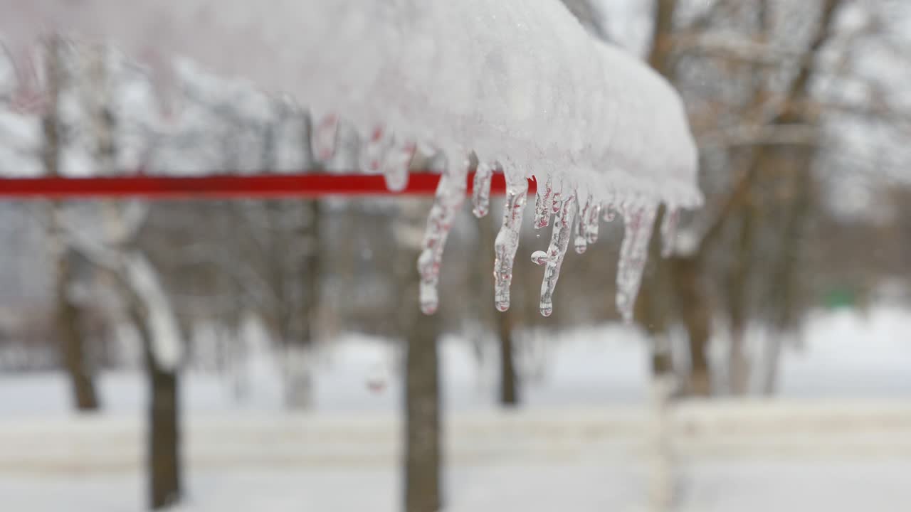 스프링 드롭, 아이스클