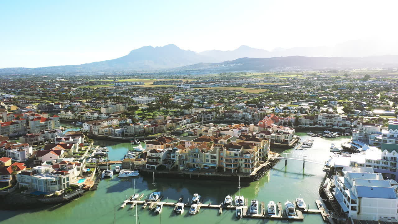 바 ⁇ 가 마을의 멋진 재산