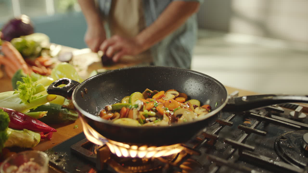 Cooking a healthy vegetable stir-fry