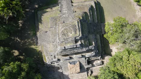 chacchoben mayan ruins temple 1 pyramid