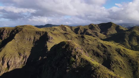 Clockwise-aerial-orbit-around-Cerro-Pelado-while-slowly-descending