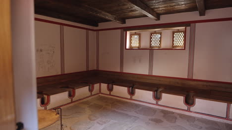 ancient roman latrine