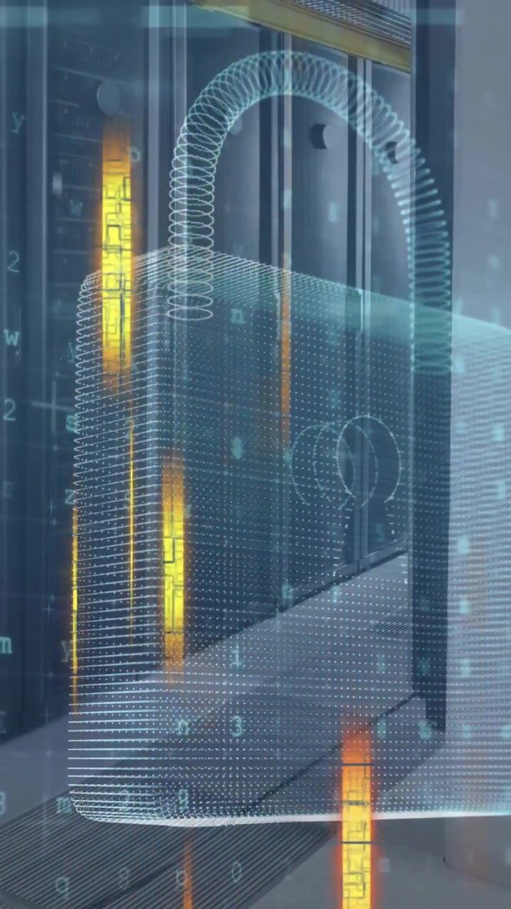 Animazione di elaborazione dati con lucchetto su sala server